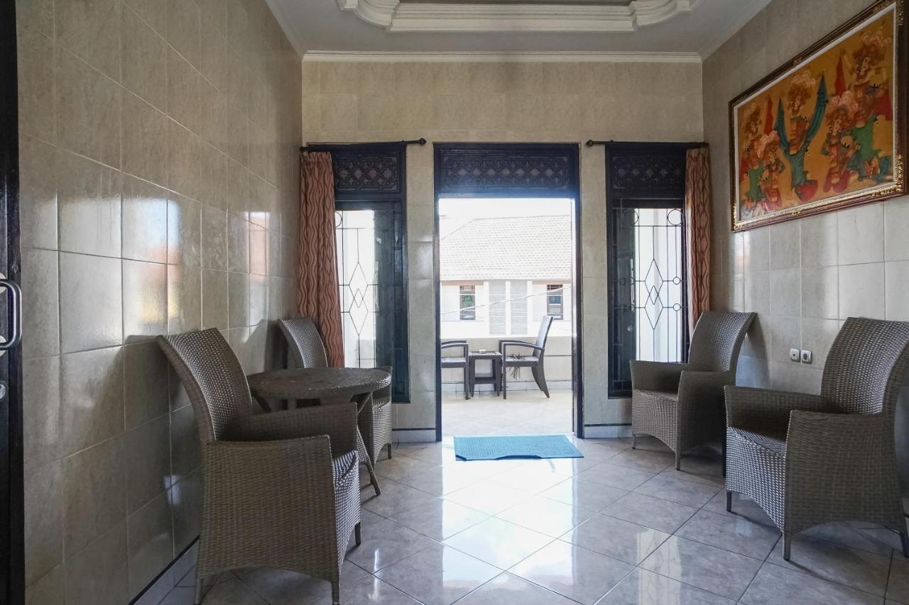 Denays Guesthouse Jimbaran Екстериор снимка
