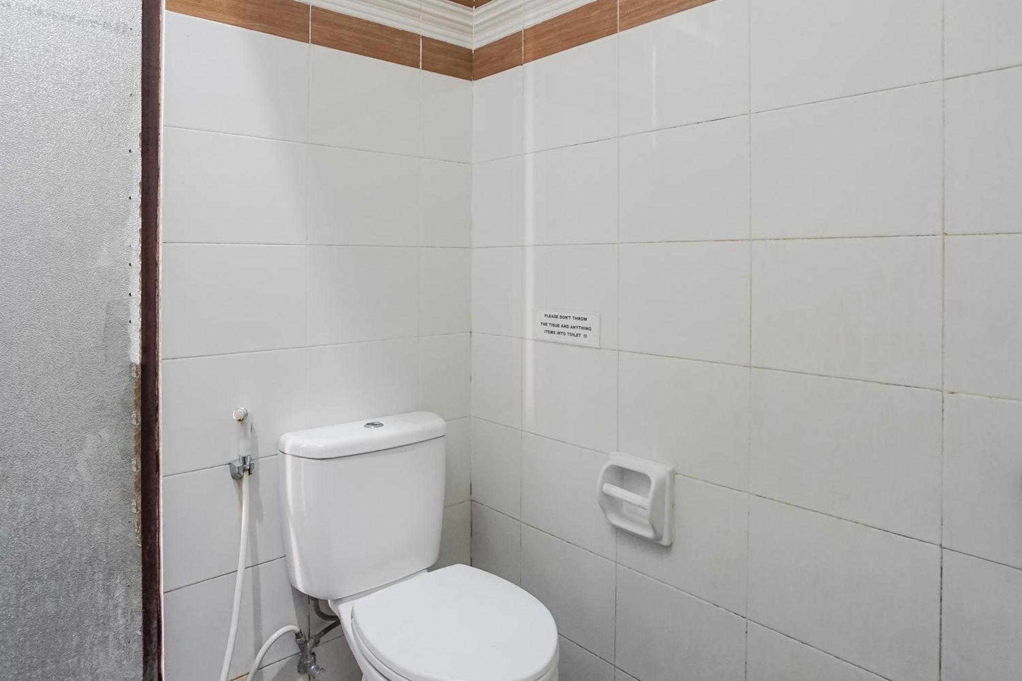 Denays Guesthouse Jimbaran Екстериор снимка