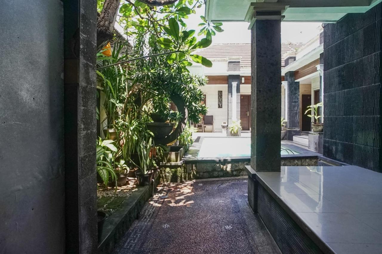 Denays Guesthouse Jimbaran Екстериор снимка